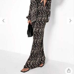 Boohoo Leopard print plisse wide leg pants